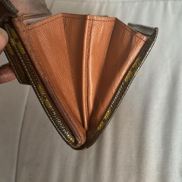 LV Compact wallet - Picture 14 of 14